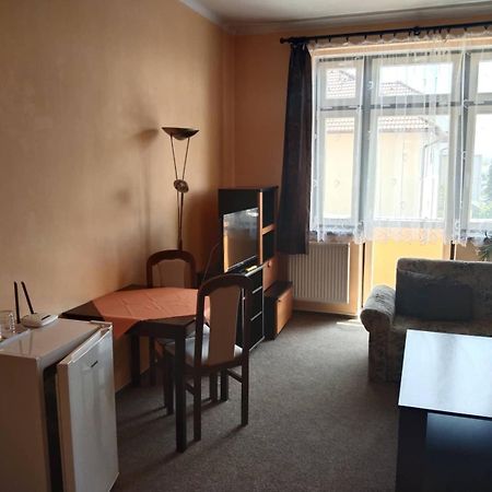 Hotel Jaro Mělník Екстериор снимка