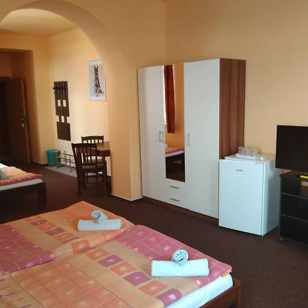 Hotel Jaro Mělník Екстериор снимка