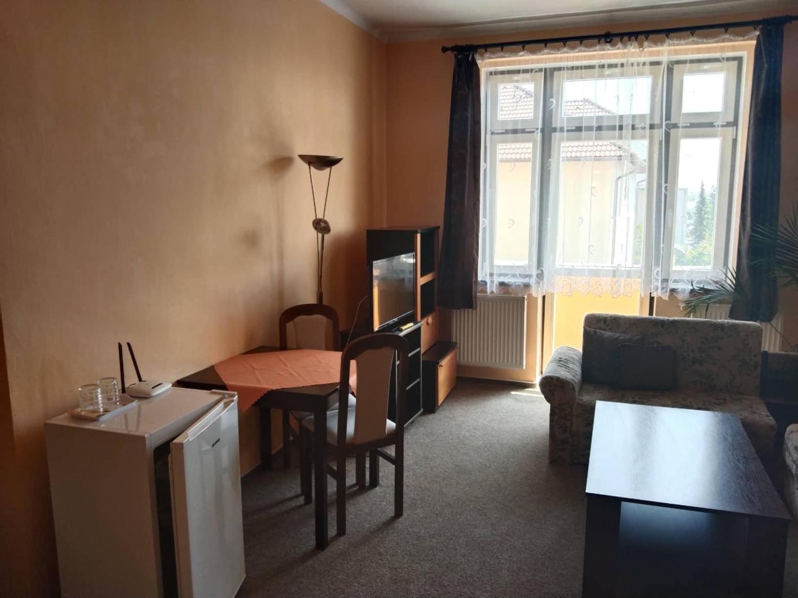 Hotel Jaro Mělník Екстериор снимка