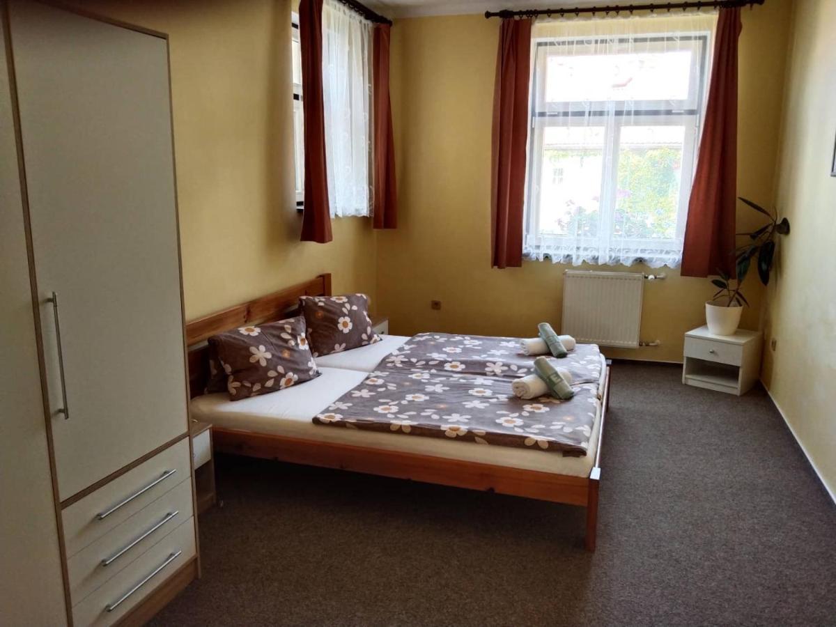 Hotel Jaro Mělník Екстериор снимка