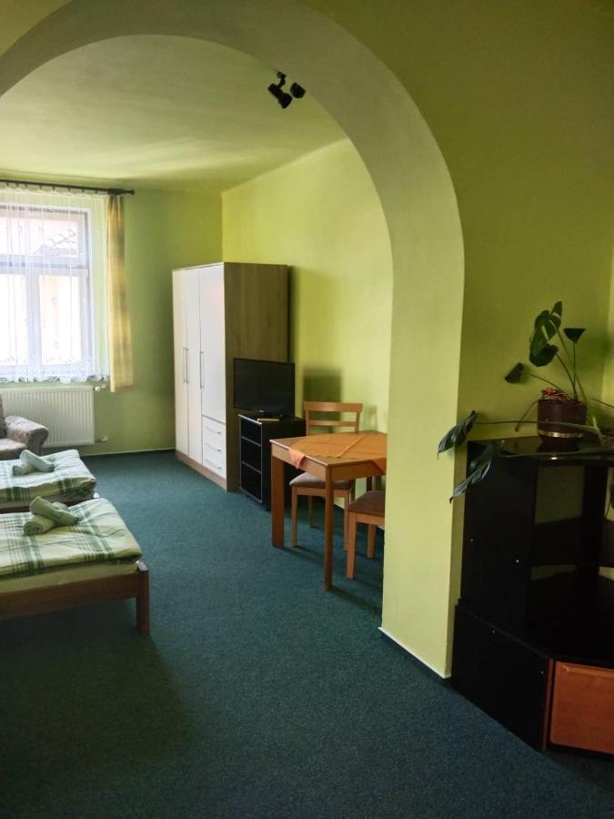 Hotel Jaro Mělník Екстериор снимка